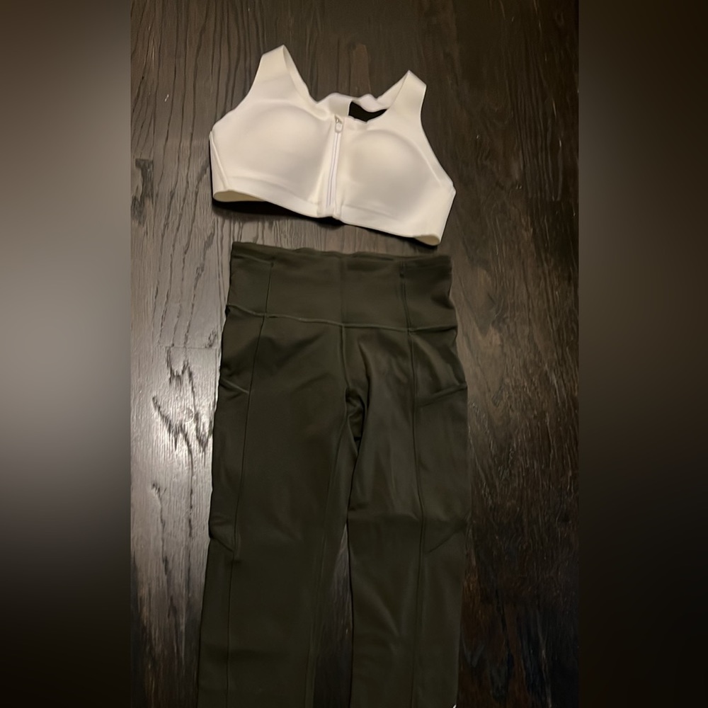 Lululemon Bra and Leggings Size 4